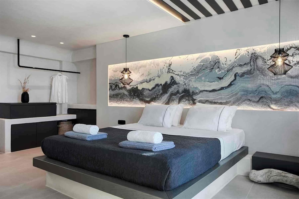 ArmonOia Suites