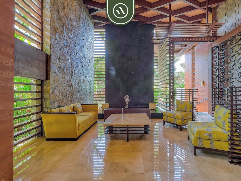 1 BR Condo - Amazing Sunsets From the Roof - Pool