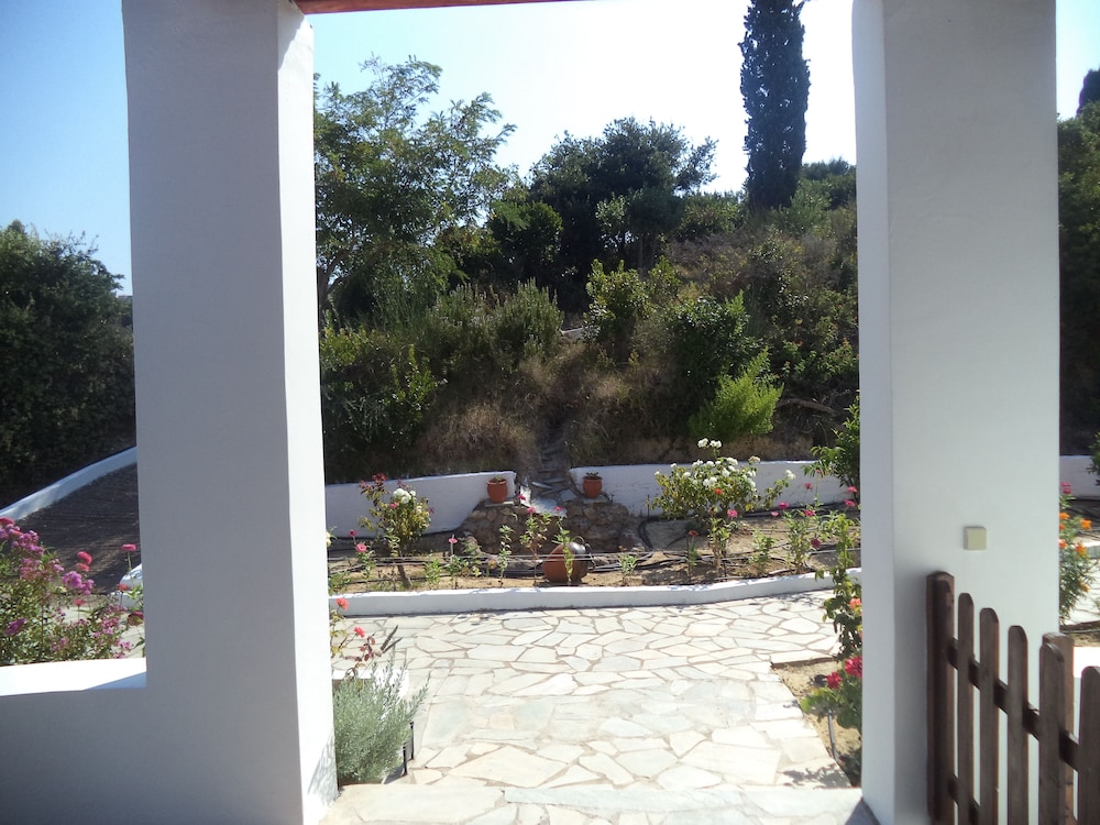 Ilis Villas