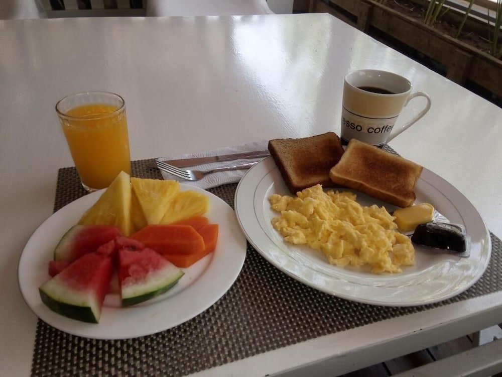 Tuanis B&B Tamarindo