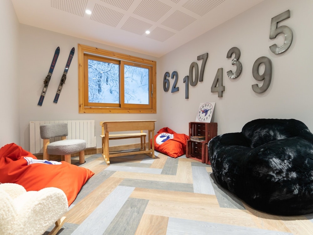 Apartment in Chantemerle Near Serre Chevalier