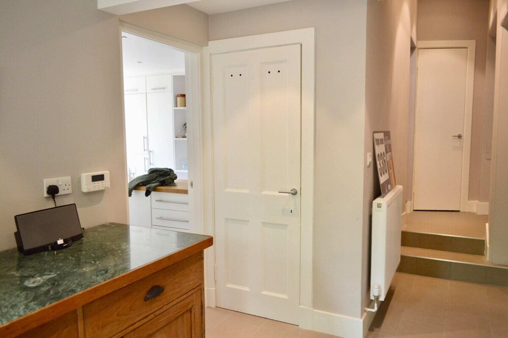 Amazing Morningside 2 Bedroom Apartment