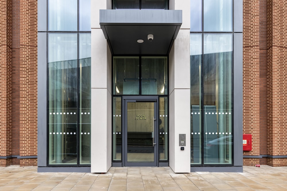 The North Acton Apartments