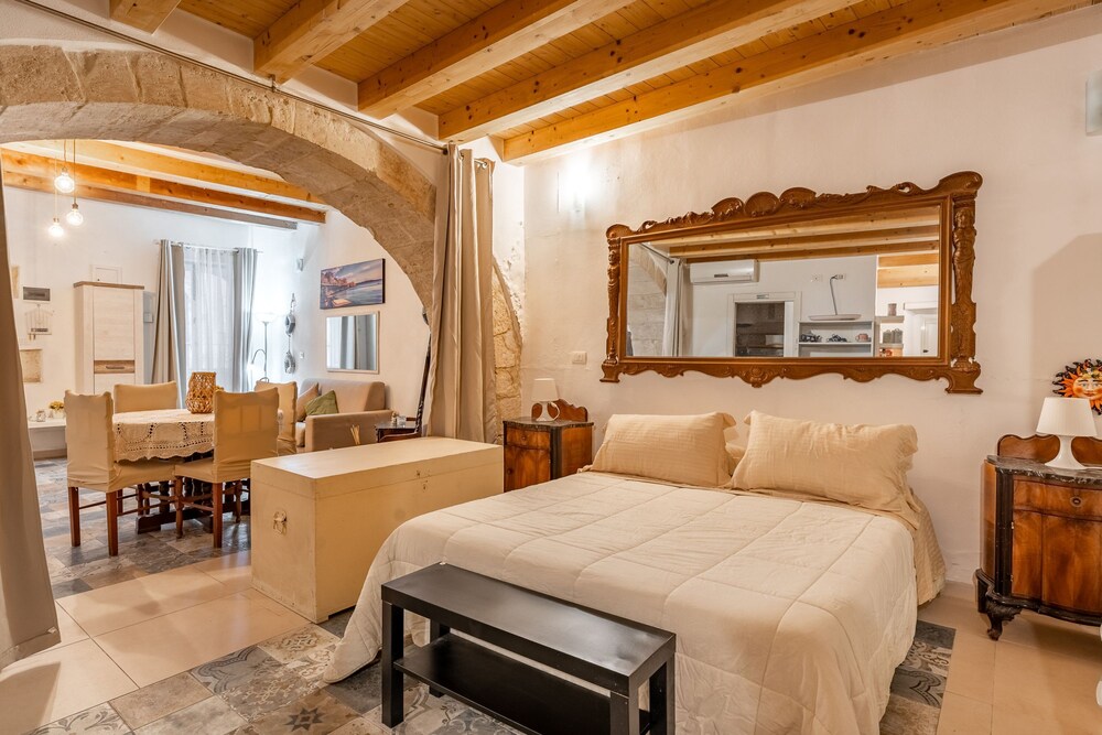 Alice s Studio by Wonderful Italy