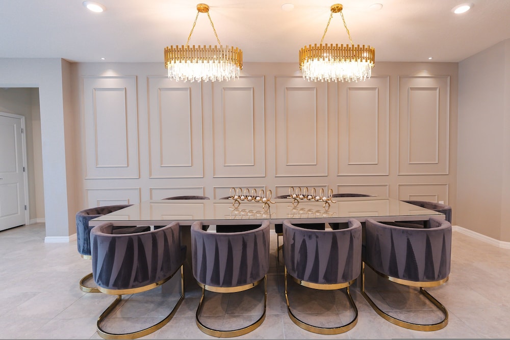 New Home Luxury 8 Bedrooms At Windsor Island