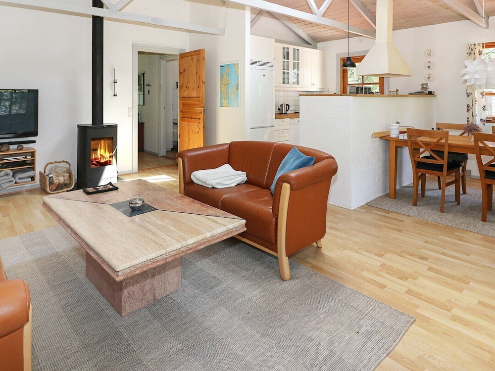 Lavish Holiday Home in Hadsund near Sea view 5