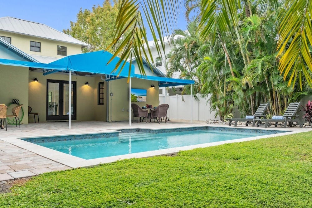 Chilli Fish 4 Bedroom Home