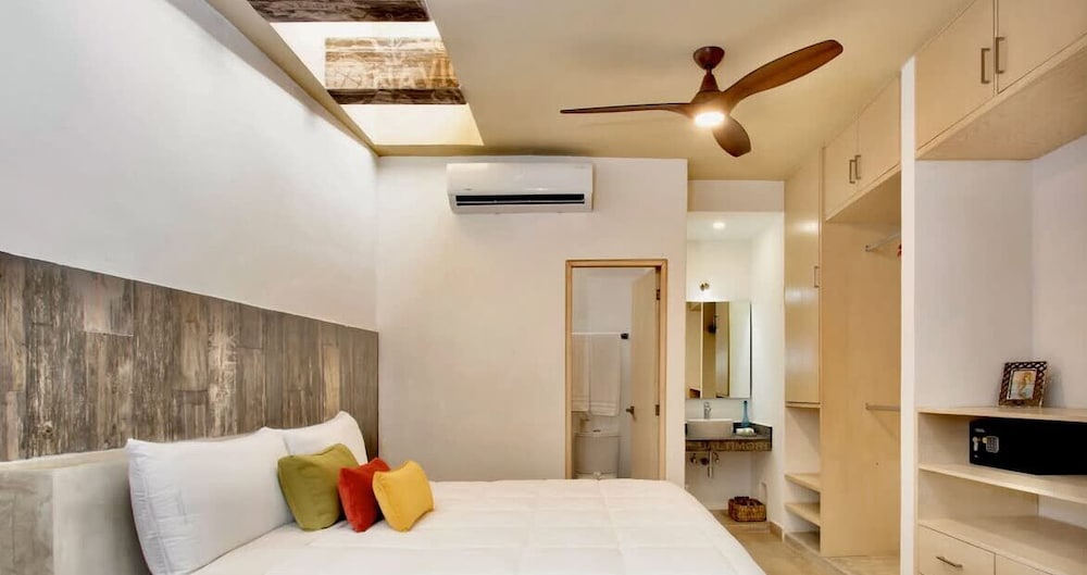 Spacious Great Located Amazing Terrace