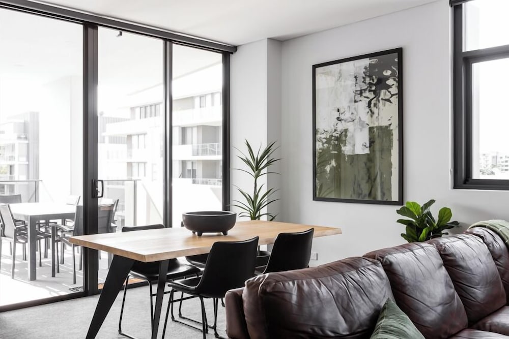 Astra Apartments Wollongong Kembla St.