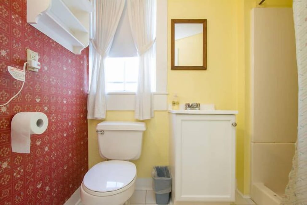 Plymouth Vacations - Salt Ash Inn - Property Image 97