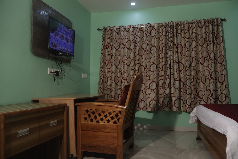 Hotel MIPL