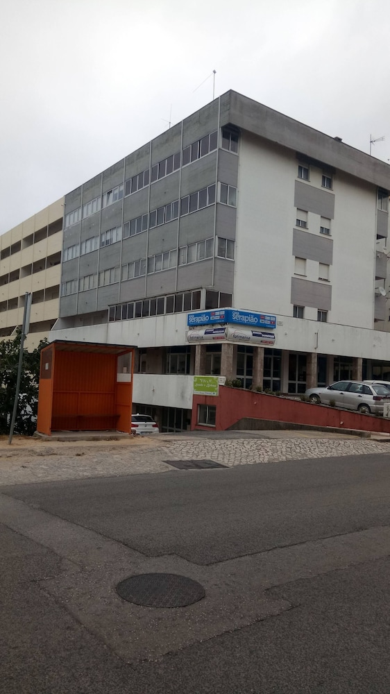 3 Bedroom Apt, Fatima view 3
