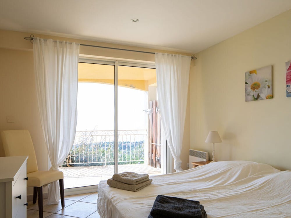 Monte Carlo - Les Issambres view 4