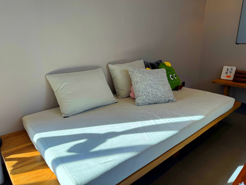 Mstay Homestay Jihua Store
