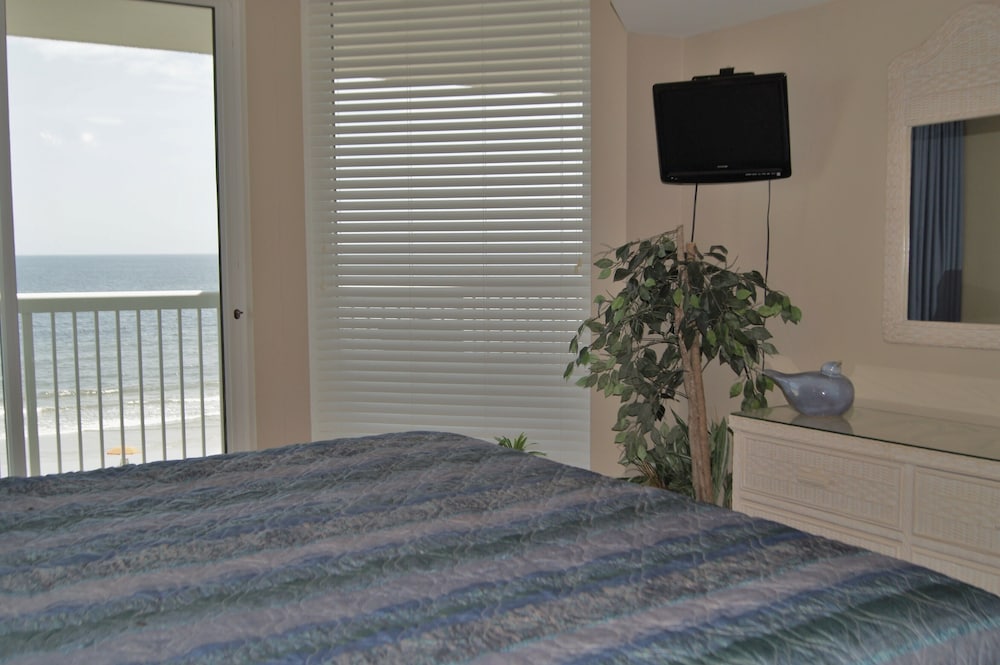 Sunrise Pointe 4F by RedAwning