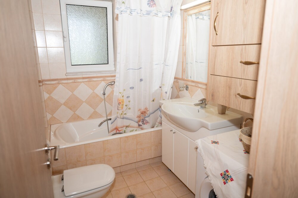 Evia Summer Home Near the Sea-up to 11 Guests
