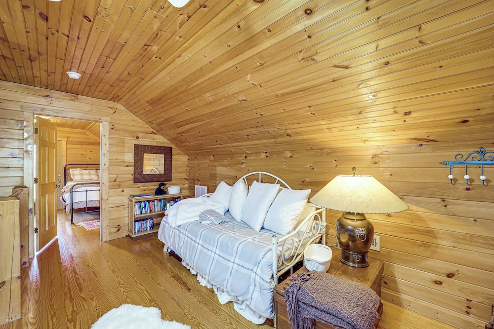 Deck & Views: Blue Ridge Mountain Cabin