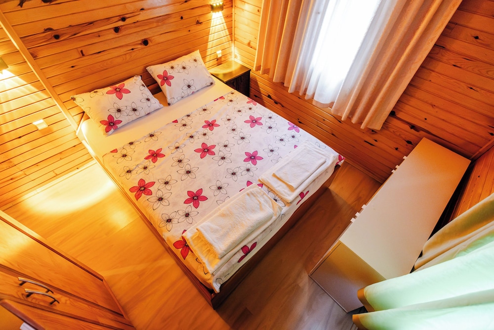 Tatil Evi Dilek Çıralı