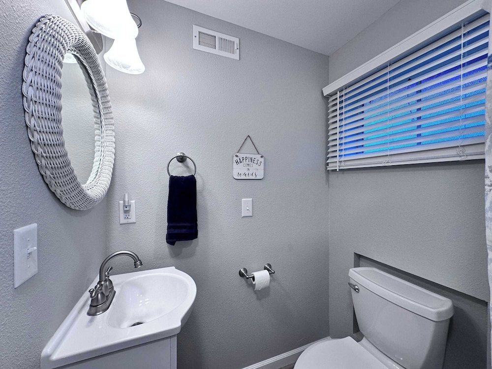 Red Deer Cabin Stay for 8!