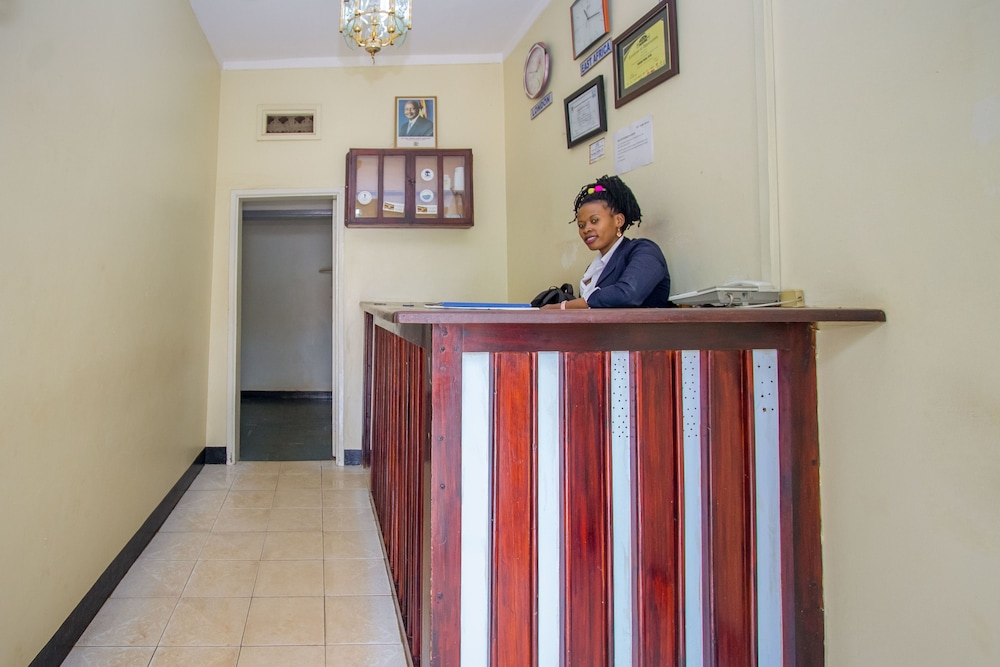 Emirina Travel Hotel