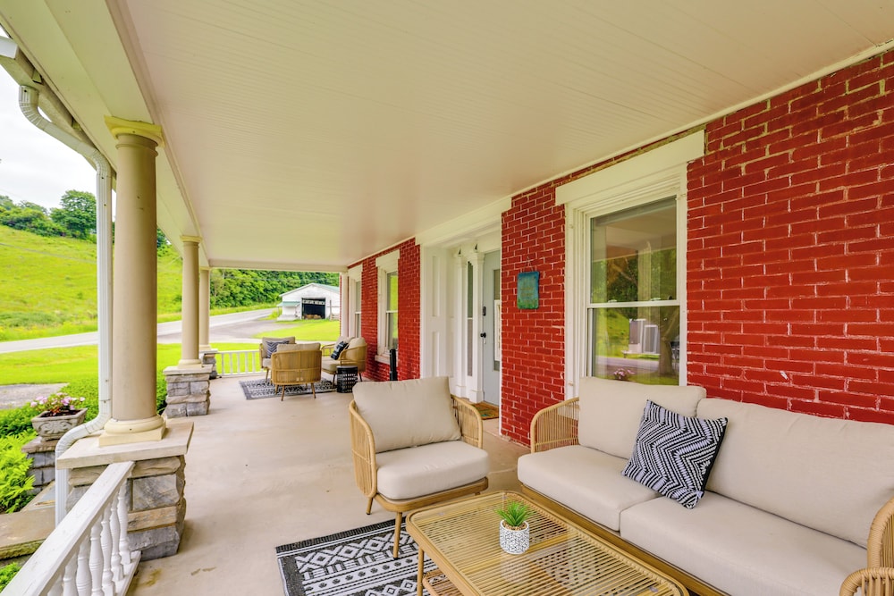 Renovated 1800s Brick Farmhouse in Granville