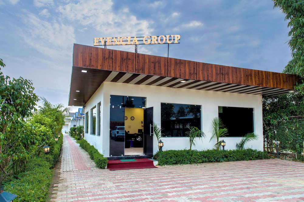 Evencia Resort