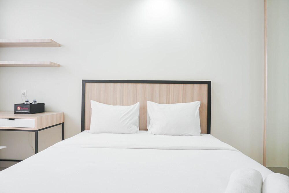 Nice And Cozy Studio At Evenciio Margonda Apartment, Depok - 14