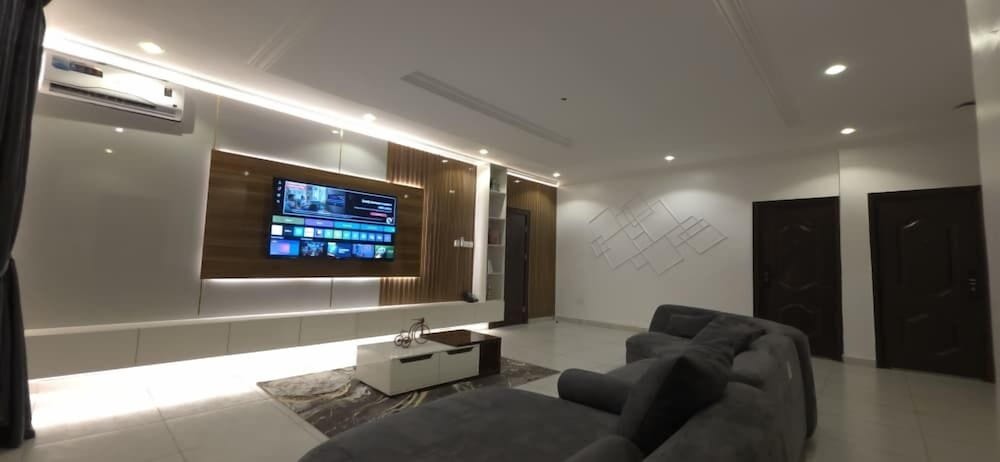 7th Rest Luxury Apartments