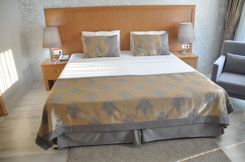 Waw Otel Galataport - Image 40