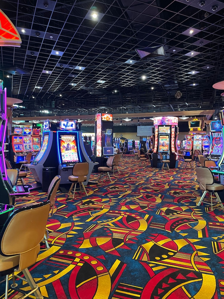 Hollywood Casino Tunica - Property Image 10