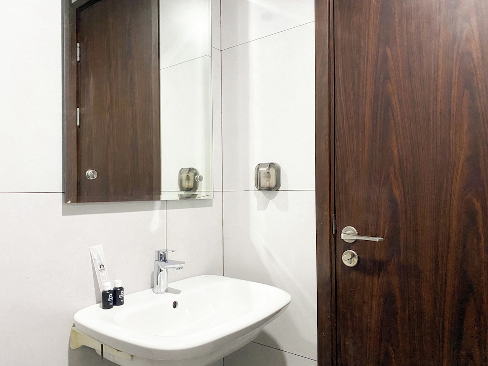 Wooden Touch Studio At Lrt City Bekasi Apartment