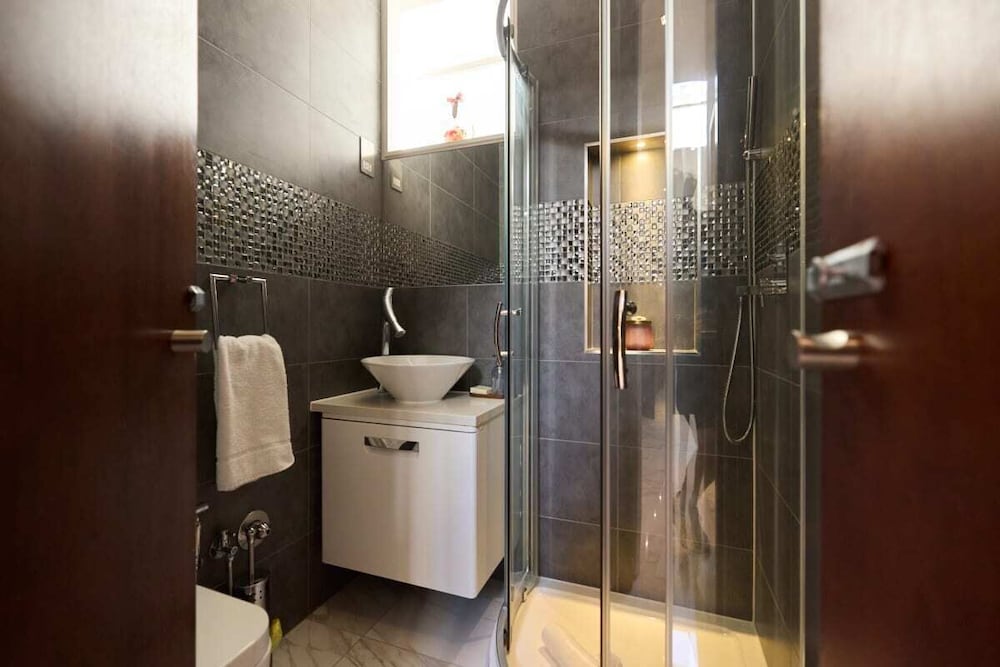 The Radnor Mews Residence Stylish 3bdr Mews House