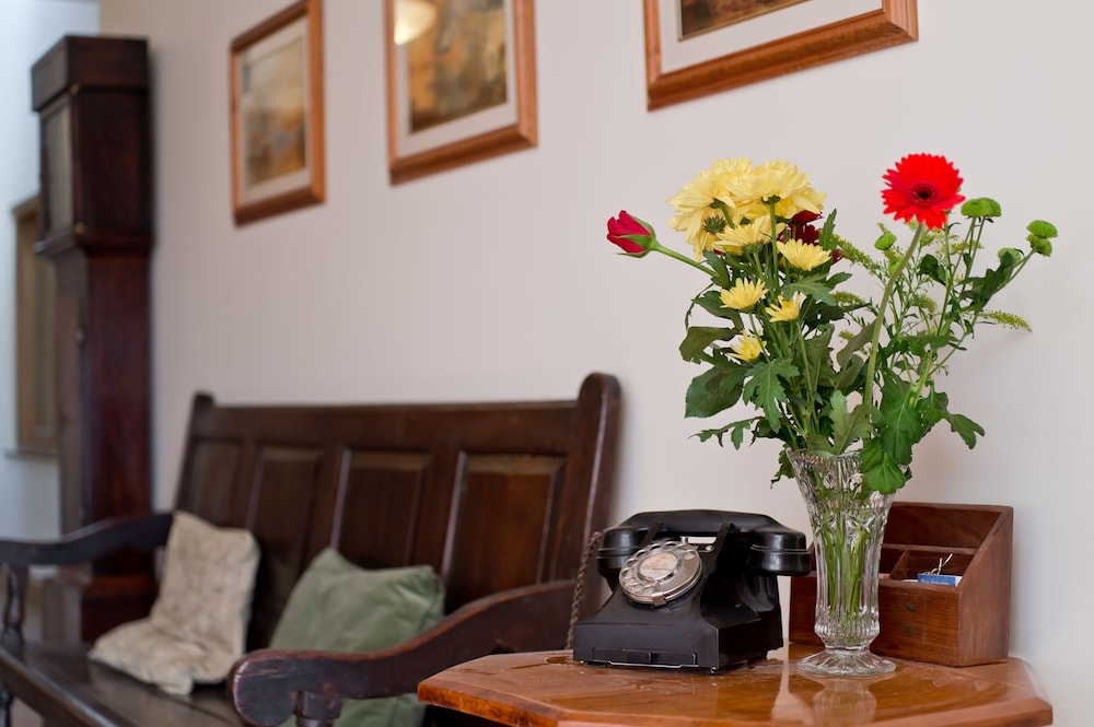 The Larches Ledbury Bed and Breakfast view 3