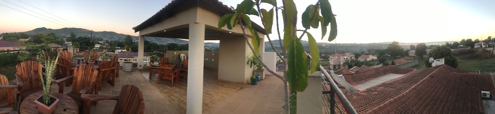 Valley View Lodge