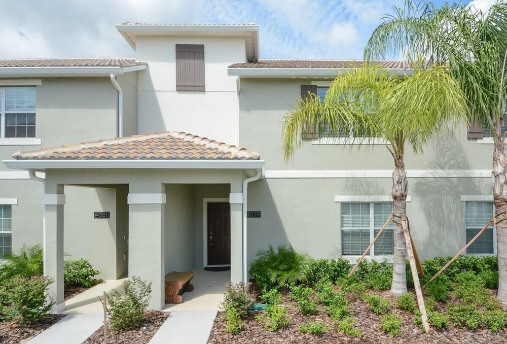 Charming 4bdr Townhome at Storey Lake Resort