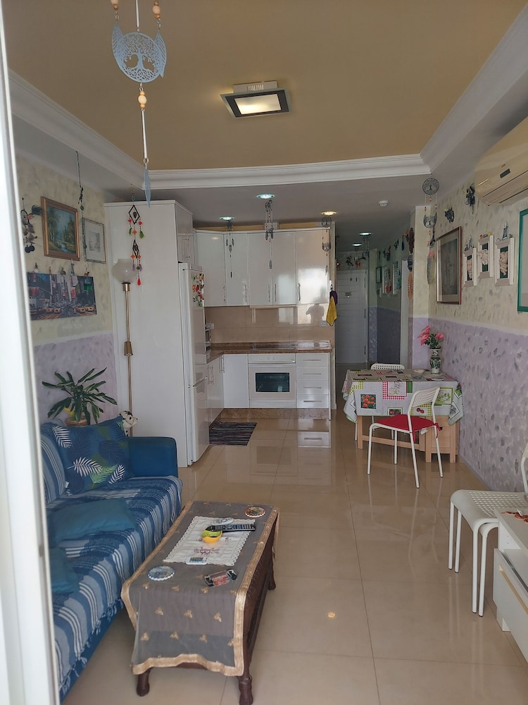 Penthouse in Playa del Ingles With Lovely View