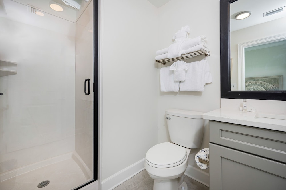 Phoenix Gulf Shores Ii 2205 4 Bedroom Condo
