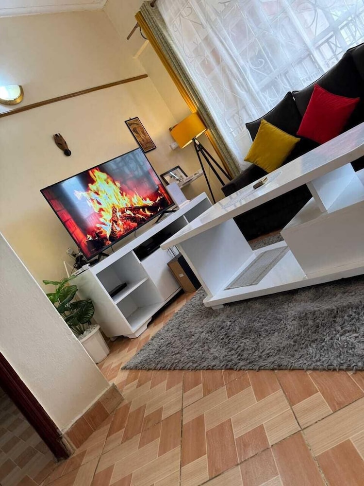 Lux Suites Bayloft Apartments Homabay