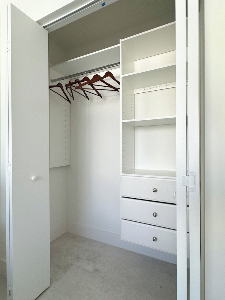 Luxury 3BR with Private Rooftop