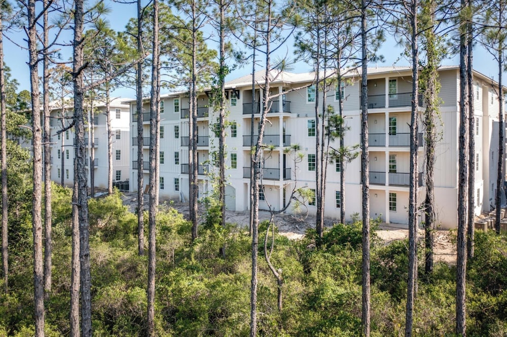30A - Pinewood Condominiums by PHG