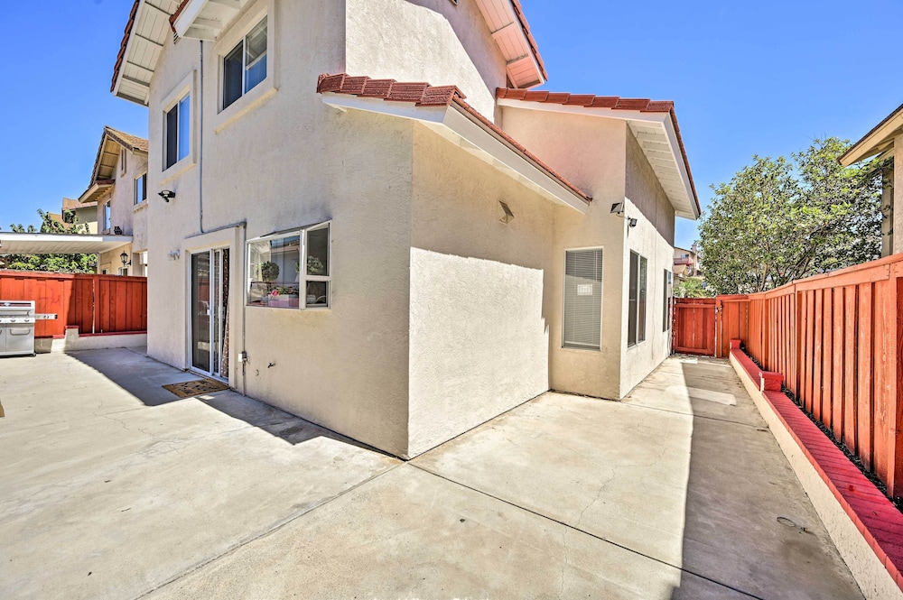 San Diego Sanctuary w/ Hot Tub & Large Patio!
