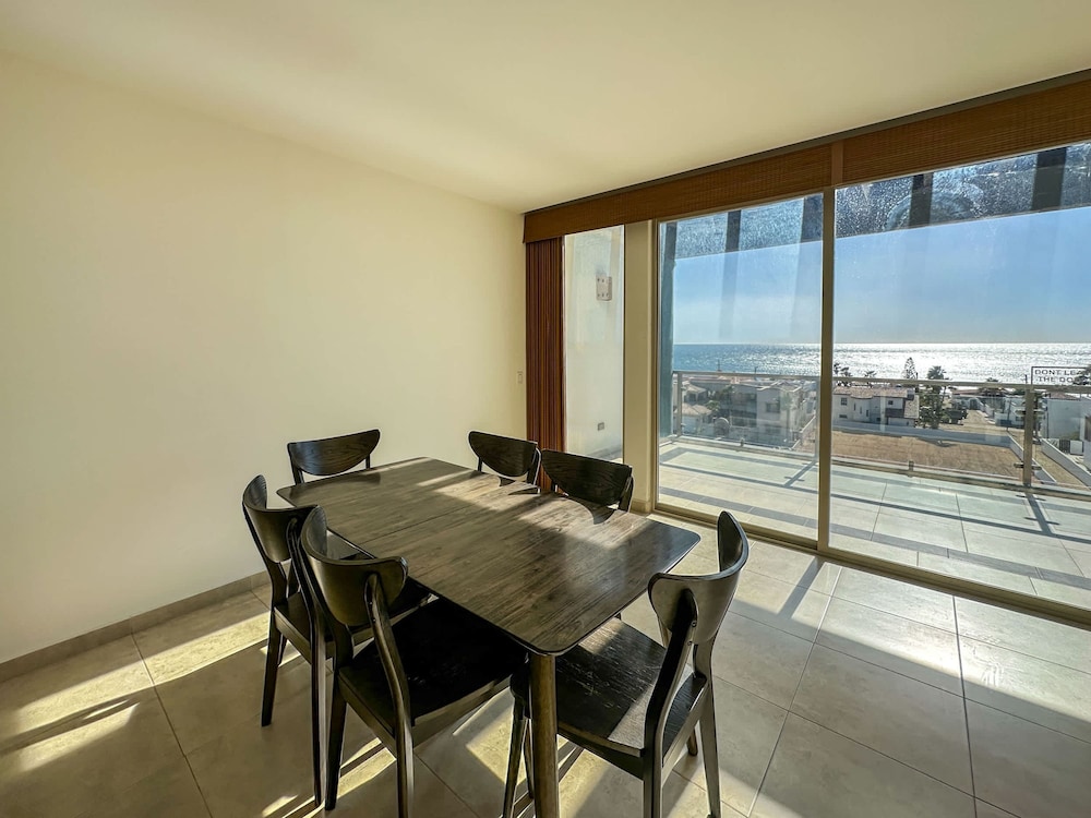 2BR Sunset Escape for Families