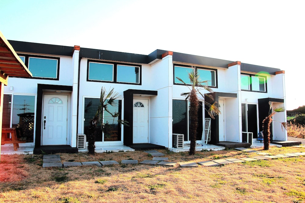 Hyun's House
