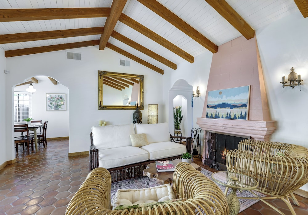 Casa Rosa