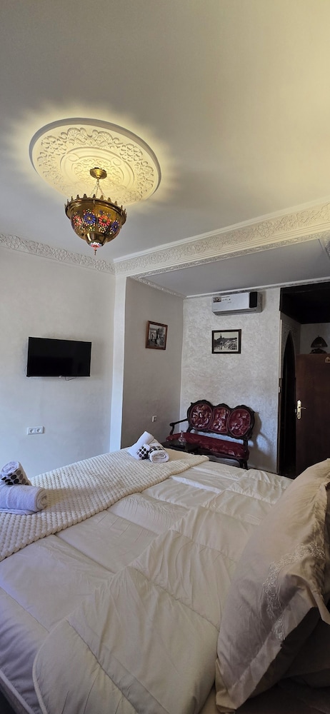 RIAD RAHBA FEZ