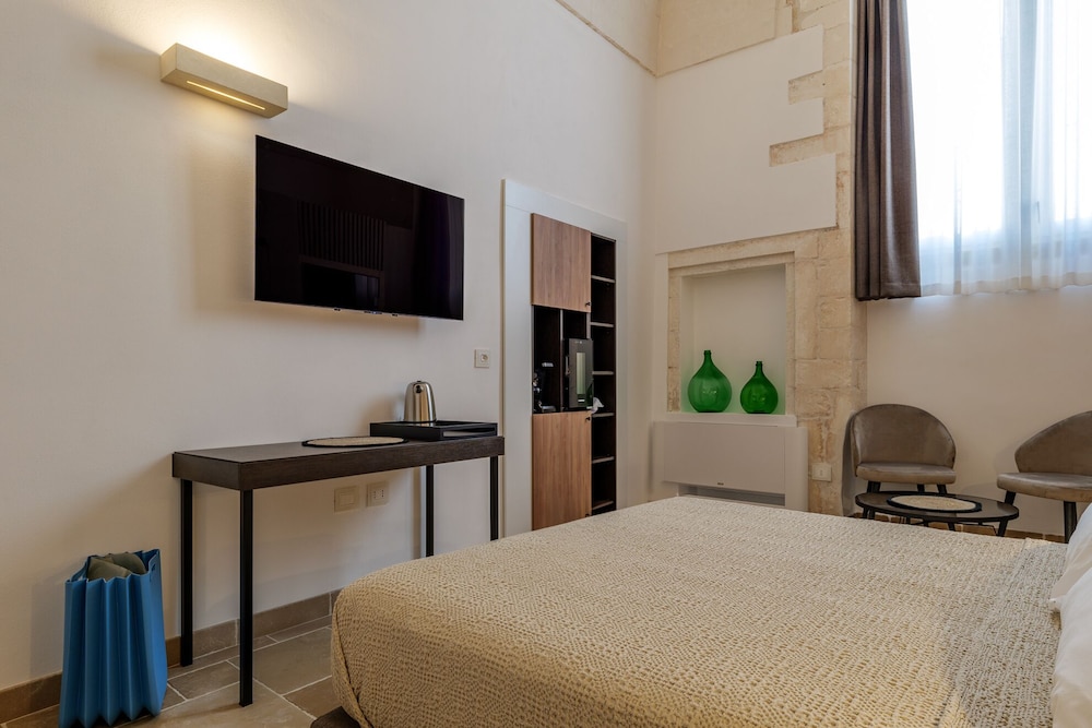 buone maniere exclusive room