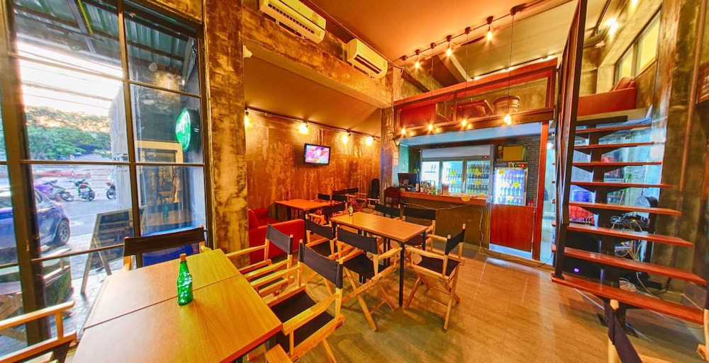 Express Hostel