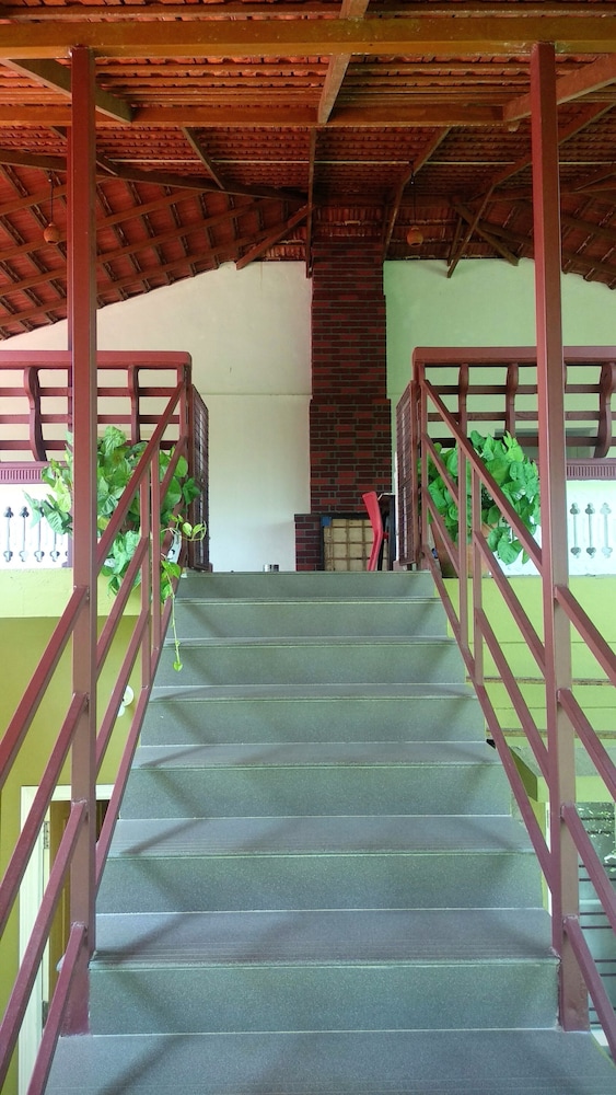 Heights Farm Stay - Coffee Estate Stay