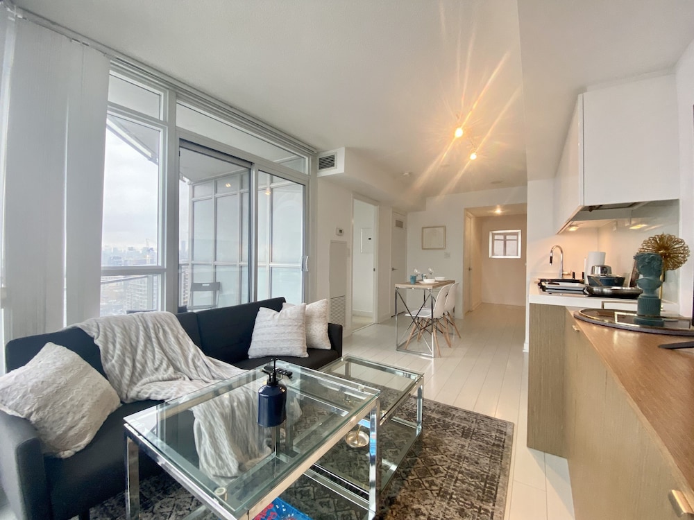 Waterfront Luxury Residences