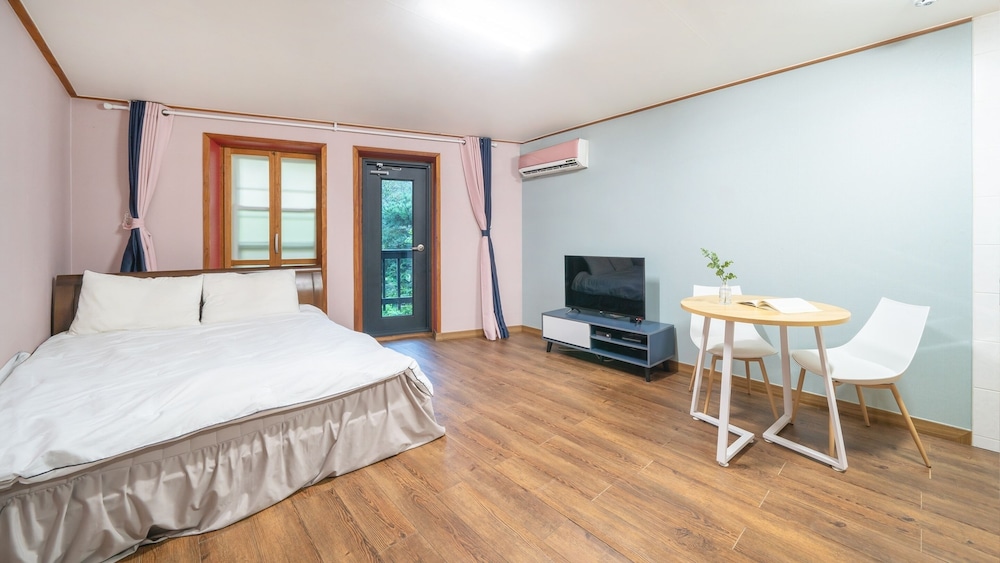 Ganghwado Maniggolstay Group Pension